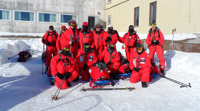 Mike and the team set off from Resolute.